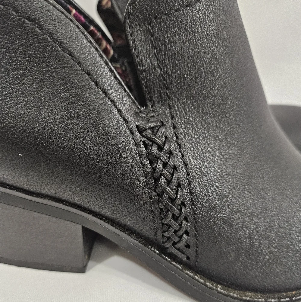 Baretraps Lidian Black Block Heel Booties Womens Size 8.5
